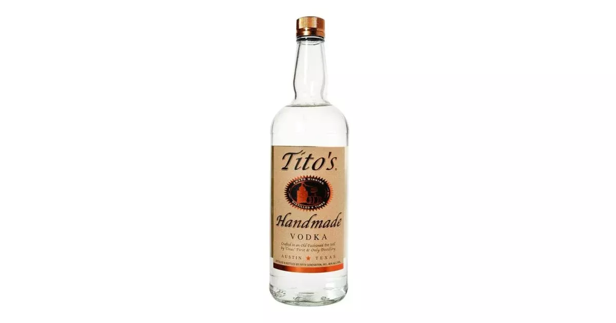 Tito's Plain Vodka | 700ML
