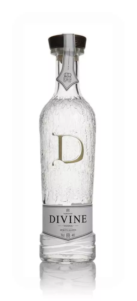 Vodka Divine Plain Vodka | 700ML