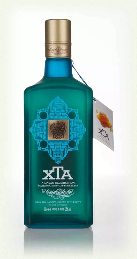 XTA Liqueur | 700ML